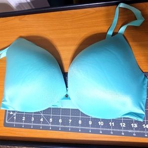 COPY - Victoria Secret Very Sexy Uplift Plunge Bra 36DDD EUC